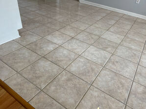 Before & After Tile & Grout Cleaning Service in Suwanee, GA (5)